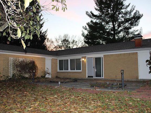 2nd image of 7001 Mikesell Dr
