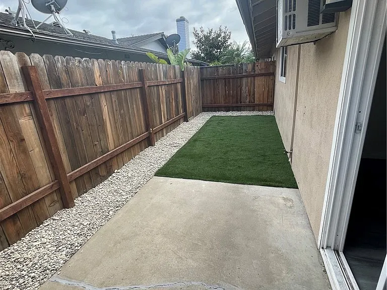 7631 Amazon Dr — Photo 12