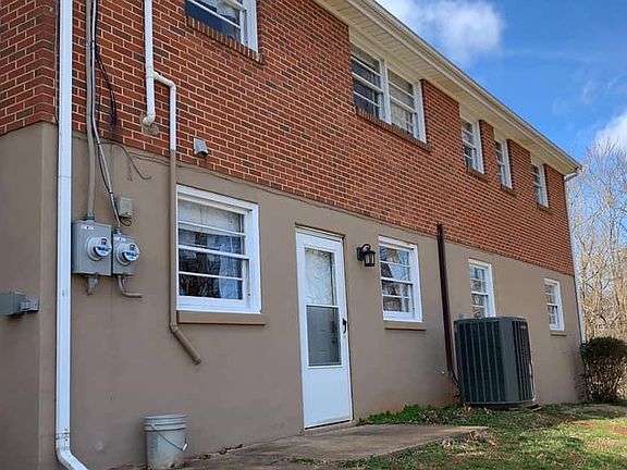 3rd image of 3010 Bass St #B