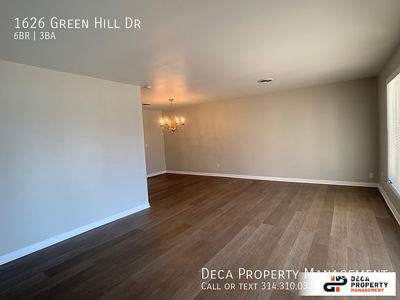 3rd image of 1626 Green Hill Dr