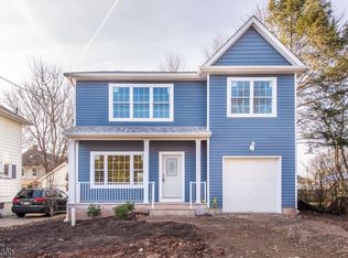 78 Lexington Ave, Edison, NJ 08817