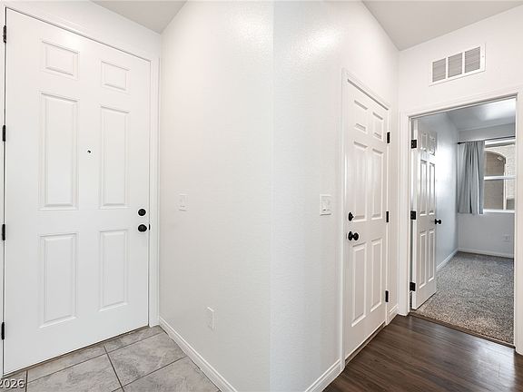 4th image of 9336 Langley Ave