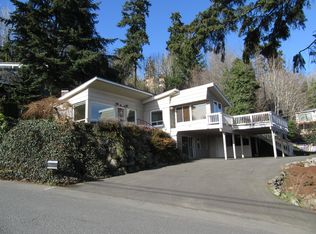 9006 NE 116th Pl, Kirkland, WA 98034