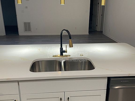 3rd image of 8029 McGuire Dr