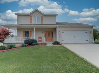 1084 Huntington Dr, Troy, MO 63379