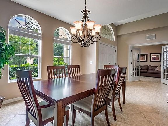 4th image of 2512 Yukon Cliff Dr