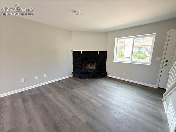 4th image of 3075 Starlight Cir