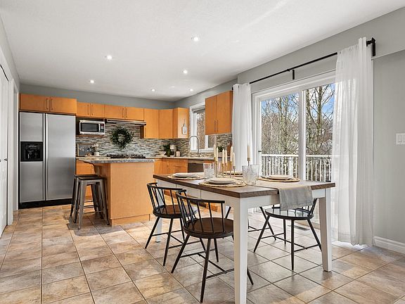 5th image of 46306 Valleyview Rd