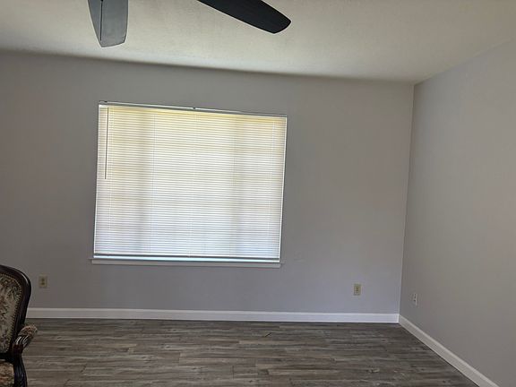 4th image of 1666 E Sierra Ave