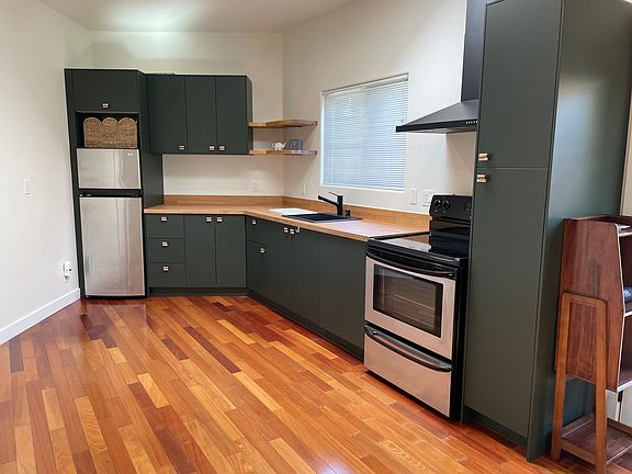 5th image of 5621 Faust Ave