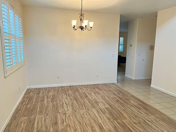 2nd image of 2825 Etcheverry Dr