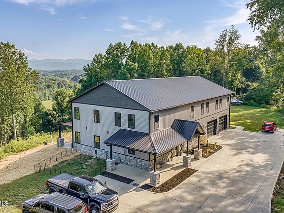4th image of 174 McCarty Hollow Rd