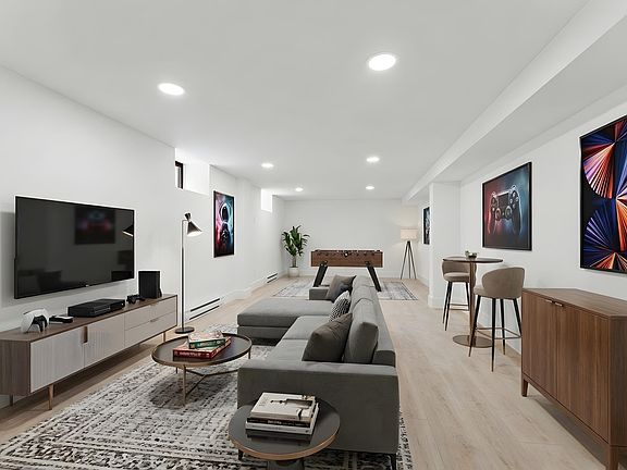 3rd image of 1146 Saint Marks Ave APT 1F