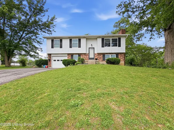 907 Rhonda Ct, Radcliff, KY 40160