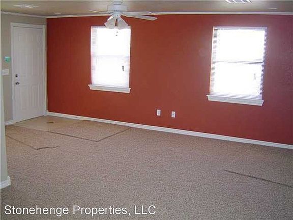 3rd image of 3621 Firethorn Dr