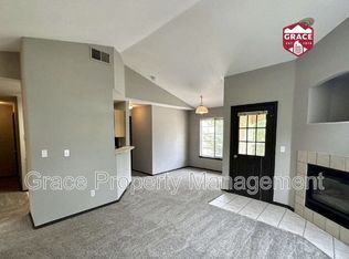 8757 E Dry Creek Rd UNIT 1525, Centennial, CO 80112