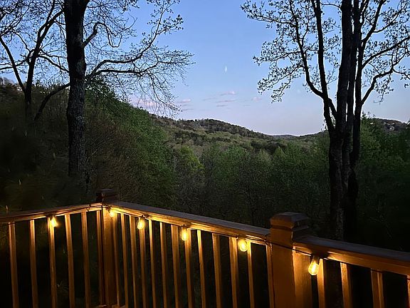 5th image of 2025 Quail Cove Dr