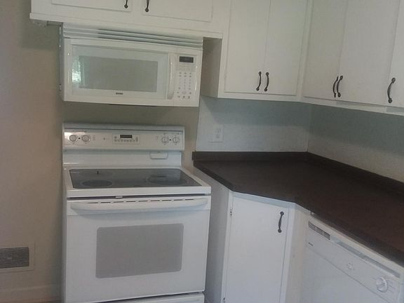 3rd image of 5539 N 33rd Ave