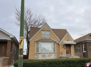 4930 W Newport Ave, Chicago, IL 60641