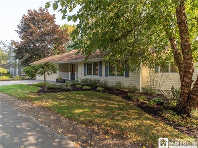 86 Hedding Ave, Chautauqua, NY, 14722