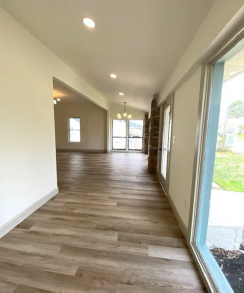 2019 Nadine St — Photo 10