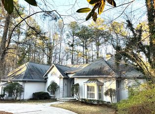 100 Old Hickory Ln, Powder Springs, GA 30127