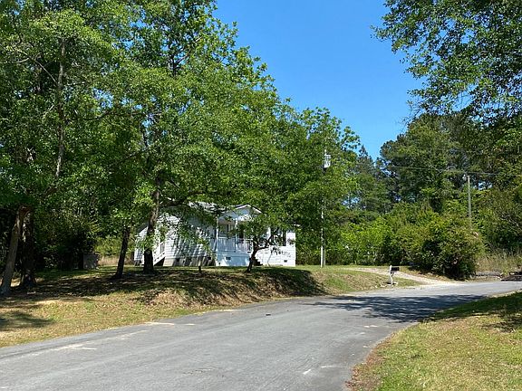 2nd image of 1830 Silver City St