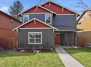 62763 Hawkview Rd, Bend, OR 97701