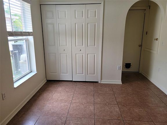 3rd image of 1518 Sterns Dr