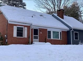 53 Codfish Falls Rd, Mansfield, CT 06268