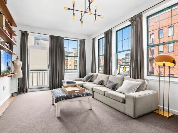 230 North 8th Street image 1 of 6