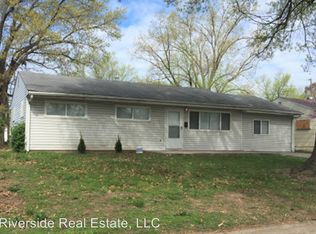 105 Dorcas Dr, Cahokia, IL 62206