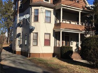 28 Roberts St, New Britain, CT 06051
