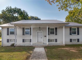 316 S Maple St, Hohenwald, TN 38462