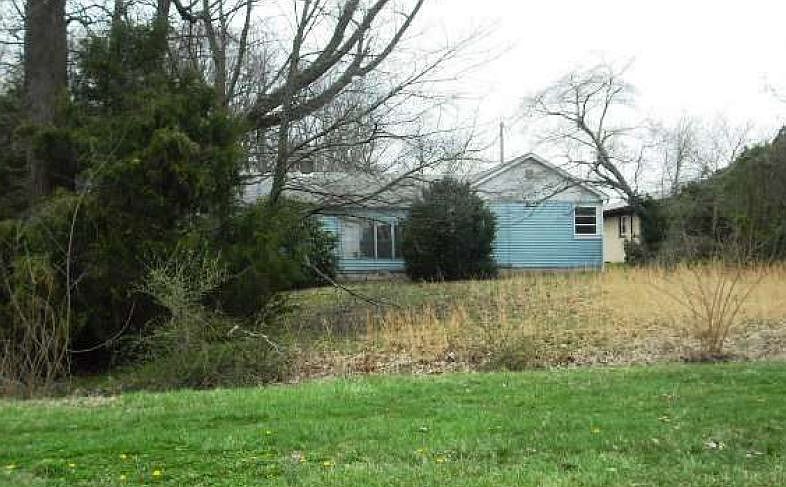 2nd image of 5867 N Dupont Hwy