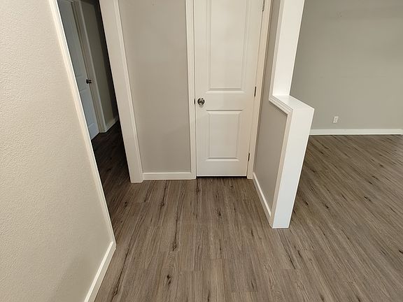 2nd image of 2404 Northtown Ct