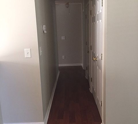5th image of 3610 Scotland Ln