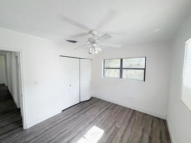1135 NW 127th St — Photo 11
