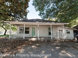 326 Willow St, Conway, AR 72032