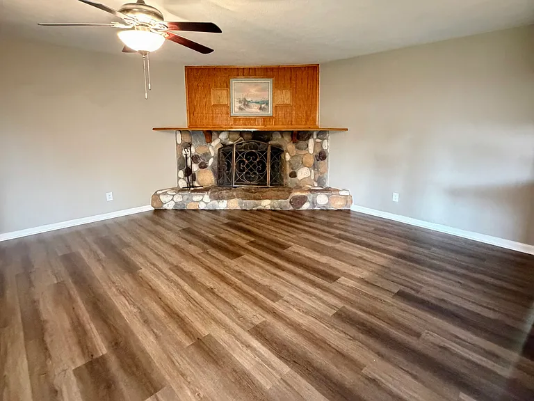 418 Woodcrest Way — Photo 6