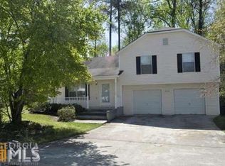 7183 New Dale Rd, Rex, GA 30273