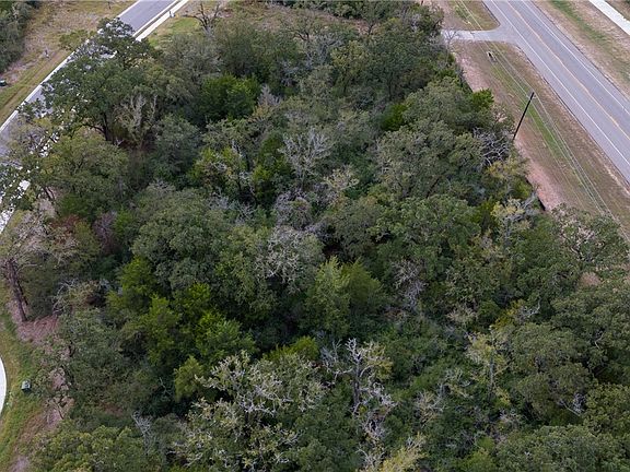 4th image of 3006 Silverbell Ct