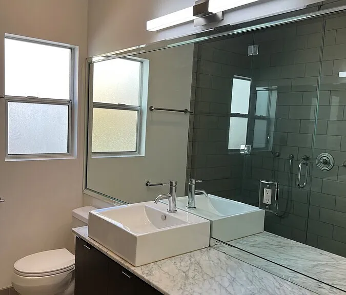 455 N Spaulding Ave — Photo 16