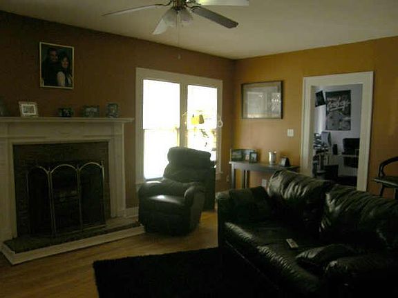 5th image of 306 W Williams St