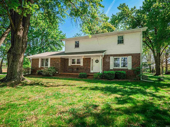 3700 Bullocktown Rd, Boonville, IN 47601