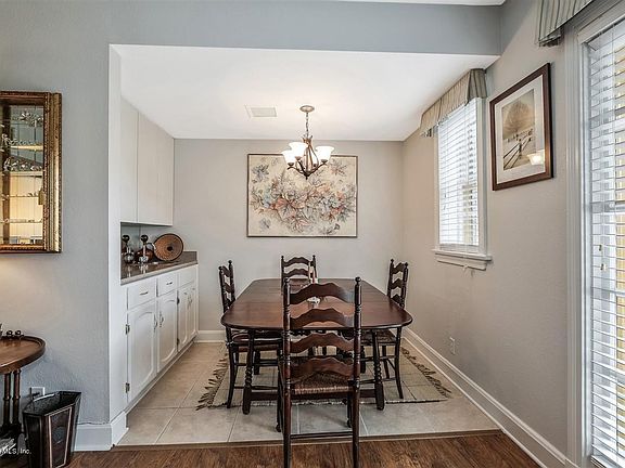 5th image of 1504 Palm Ave #1504/1506