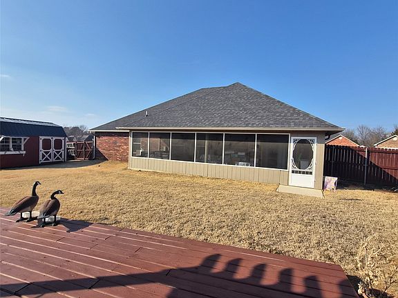 2nd image of 1400 Monarch Dr