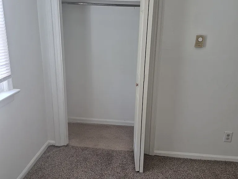 2345 Dellrose Dr #B — Photo 5