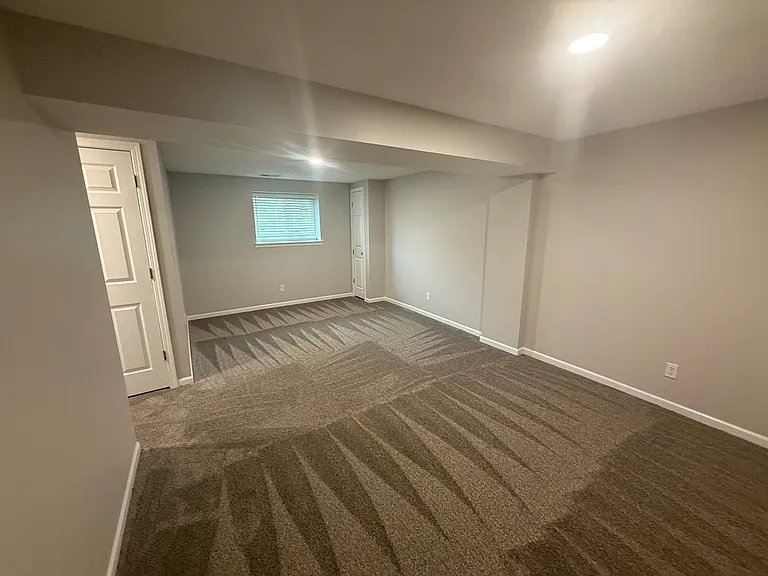 14006 Jennifer Rd — Photo 21