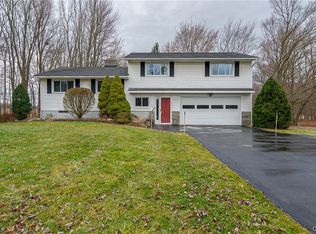 7819 River Rd, Baldwinsville, NY 13027